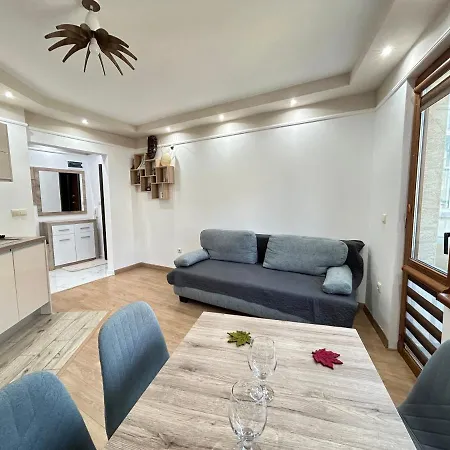 Deluxe Karina-free Parking Burgasz