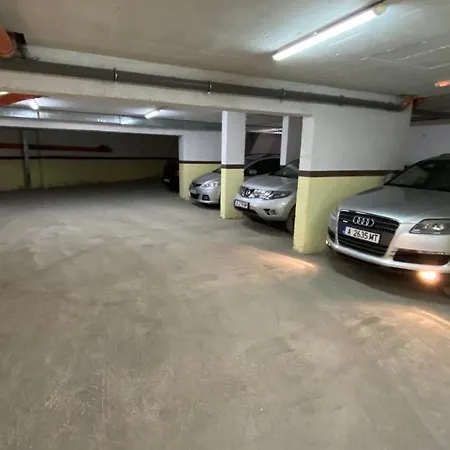 Deluxe Karina-free Parking アパート *